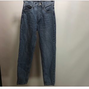 NWT Jane Mom Jeans from Brandy Melville